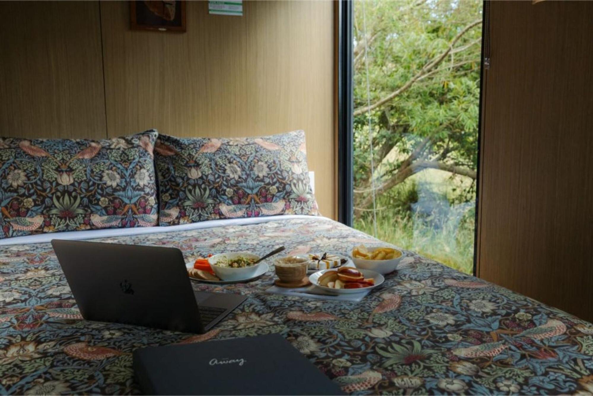 Вілла Tranquility Tiny House By Tiny Away Owaka Екстер'єр фото