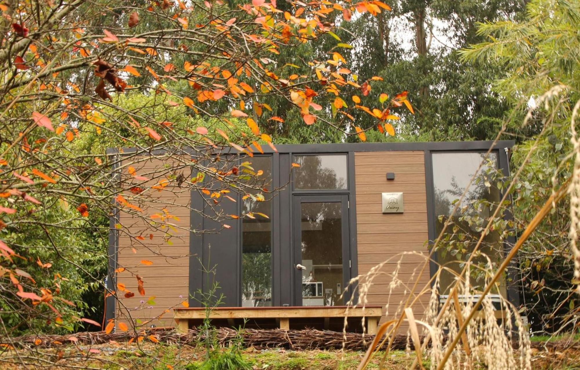 Вілла Tranquility Tiny House By Tiny Away Owaka Екстер'єр фото